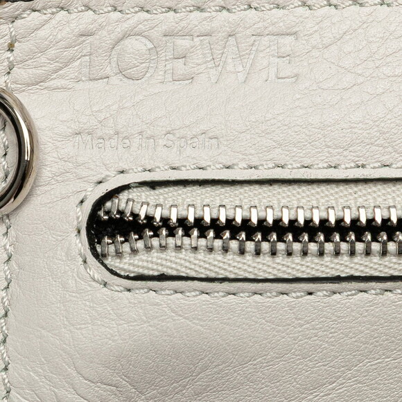 LOEWE Hammock Shoulder Bag White Leather - Picture 8 of 8